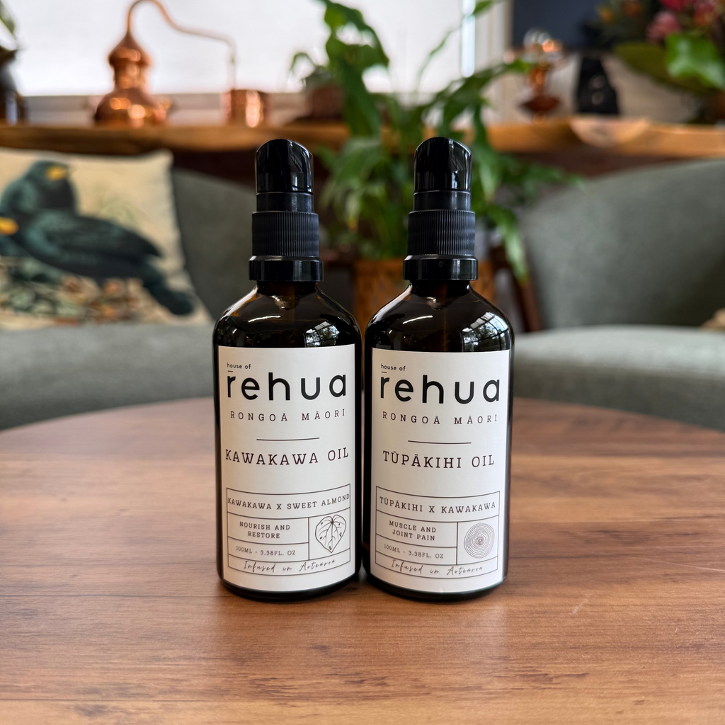 Rongoā oil Duo bottles 1