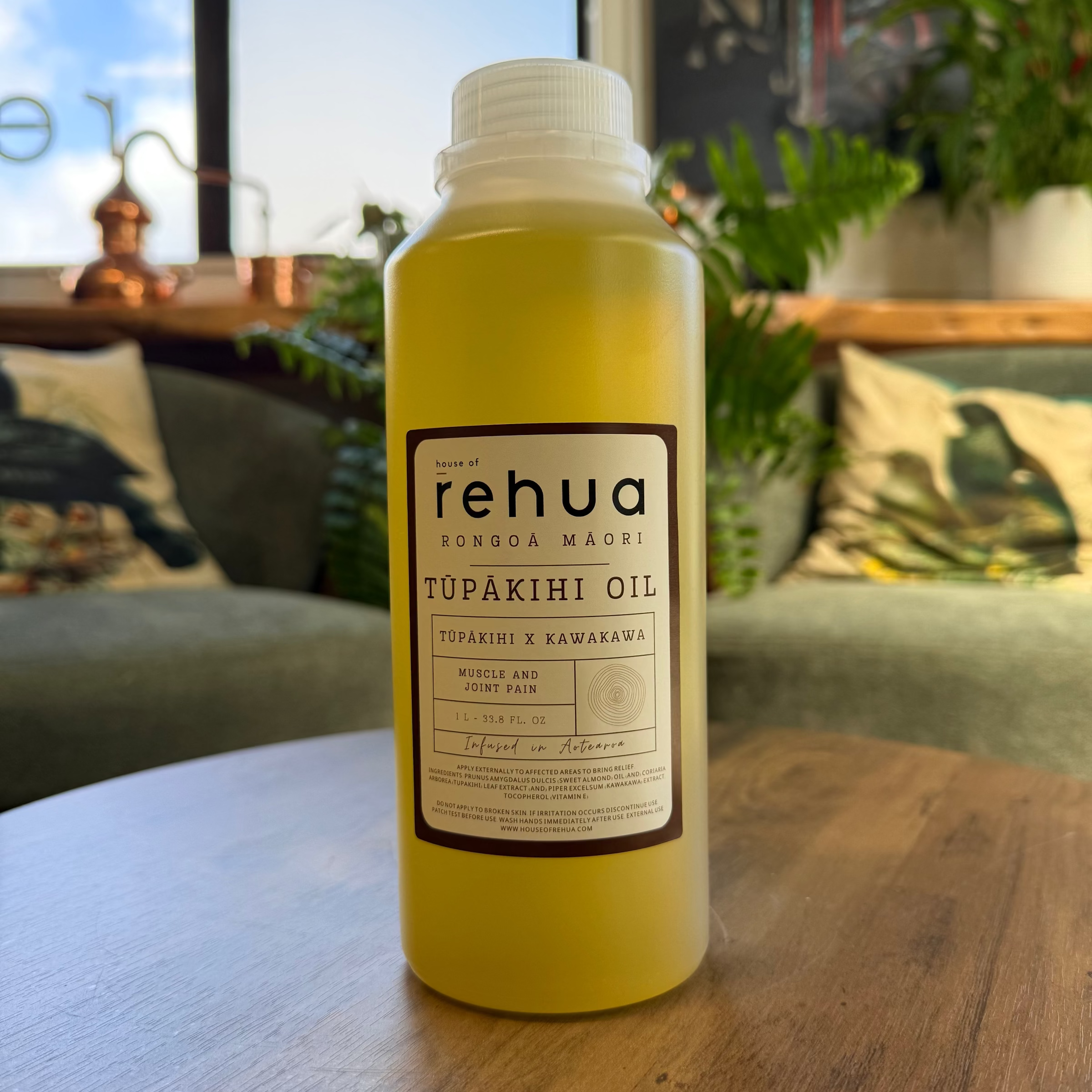 Tupakihi oil 1l house of rehua  1